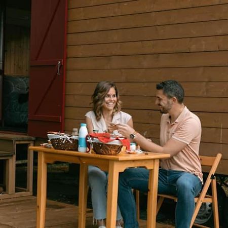 Hotel Roulottes Cocooning Au Coeur Des Landes Mées Exterior foto